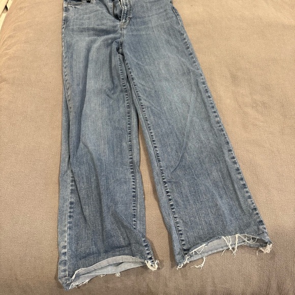 Hidden Straight Leg Jeans - Picture 2 of 3